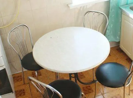 подобово біля форуму високий замок вулиця хмельницького 61 * Lviv