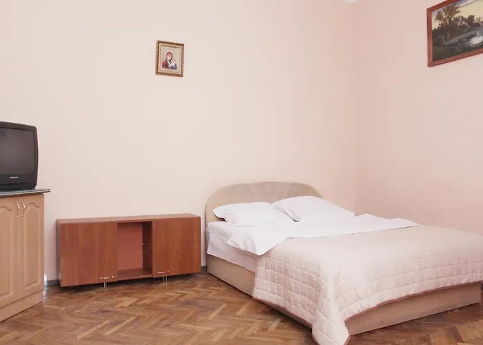 Apartment подобово біля форуму високий замок вулиця хмельницького 61