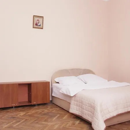 Apartment подобово біля форуму високий замок вулиця хмельницького 61